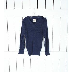 Mens vintage ribbed chunky blue knit v-neck wool sweater